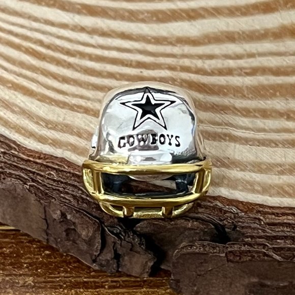 Pandora Dallas Cowboys Football Helmet Charm - Picture 1 of 3
